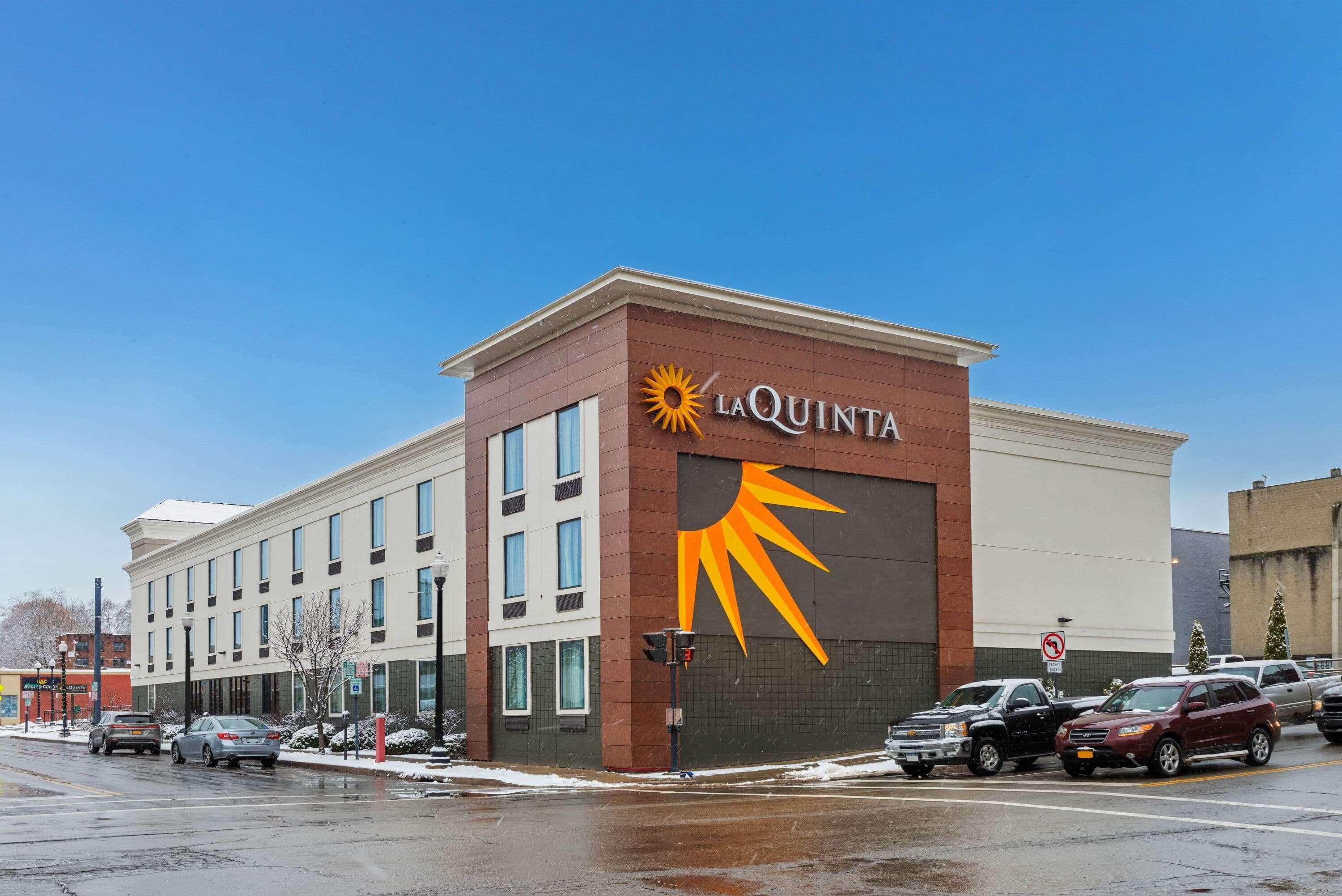 La Quinta By Wyndham Jamestown Luaran gambar