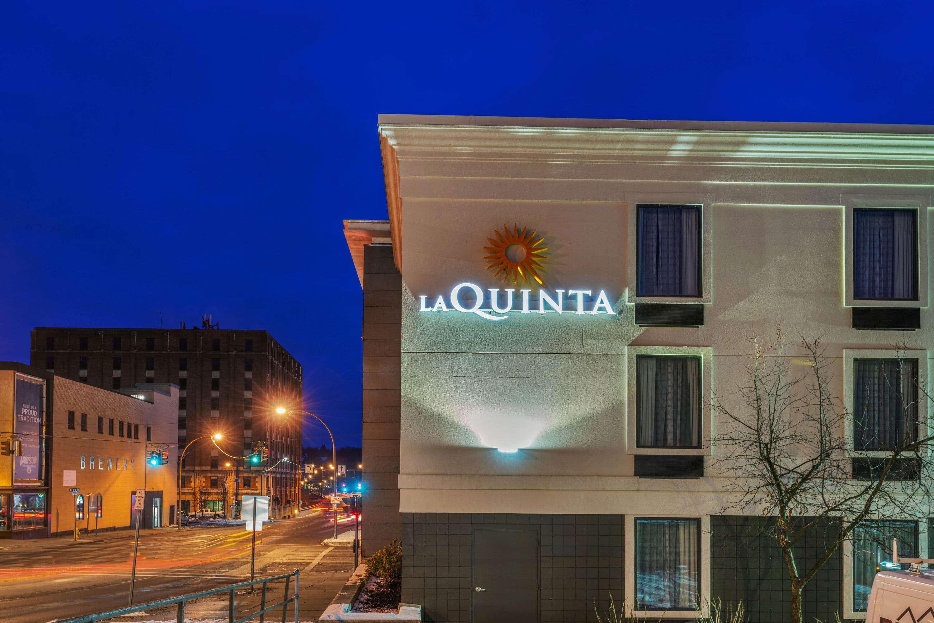 La Quinta By Wyndham Jamestown Luaran gambar