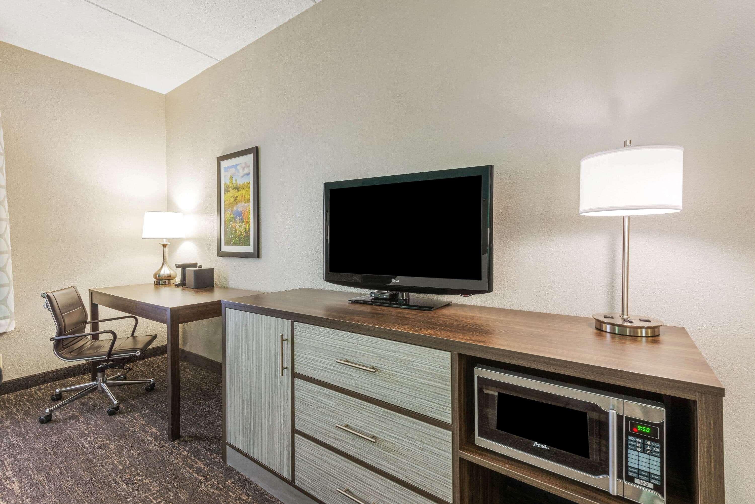La Quinta By Wyndham Jamestown Luaran gambar