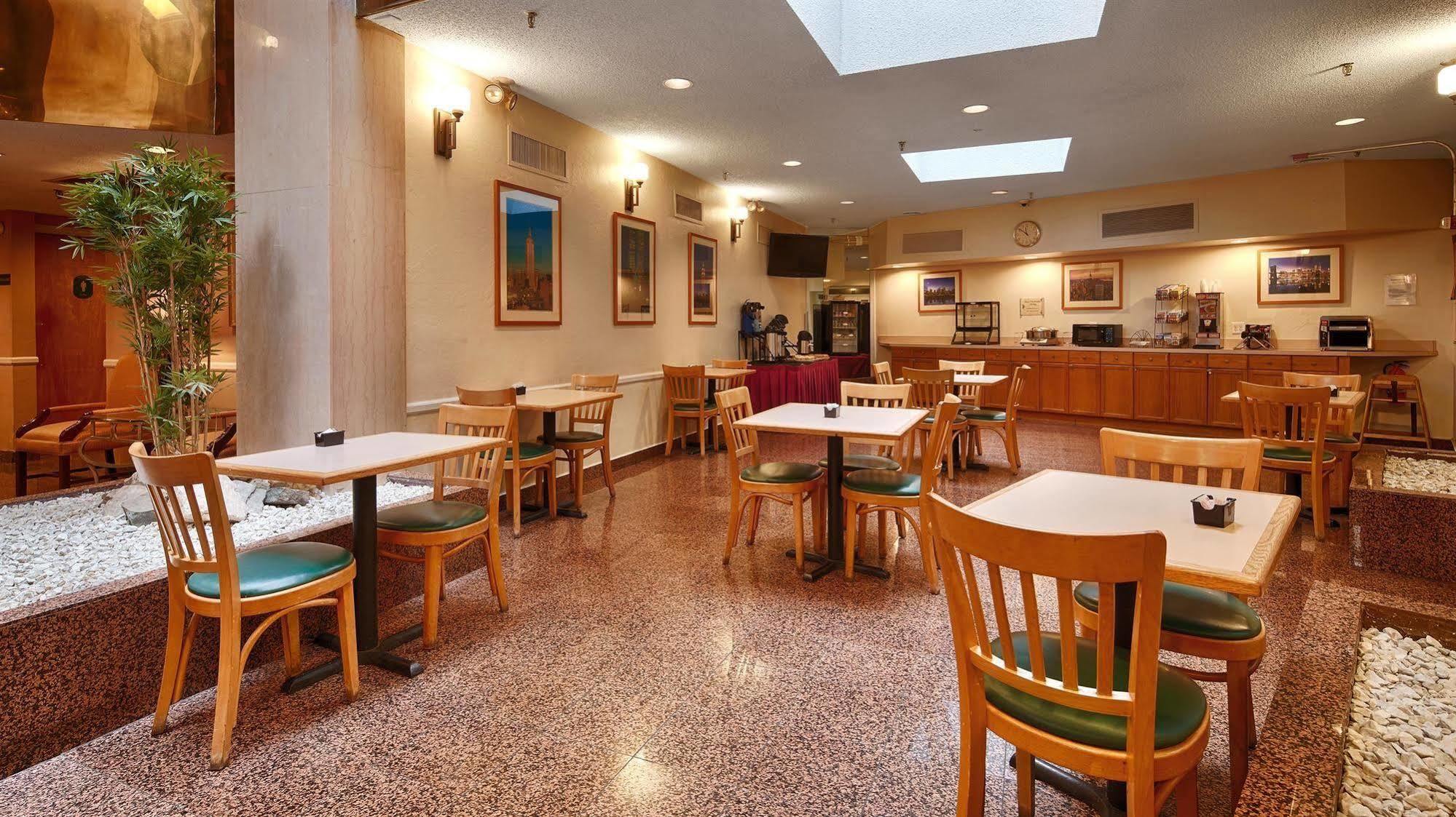 La Quinta By Wyndham Jamestown Luaran gambar