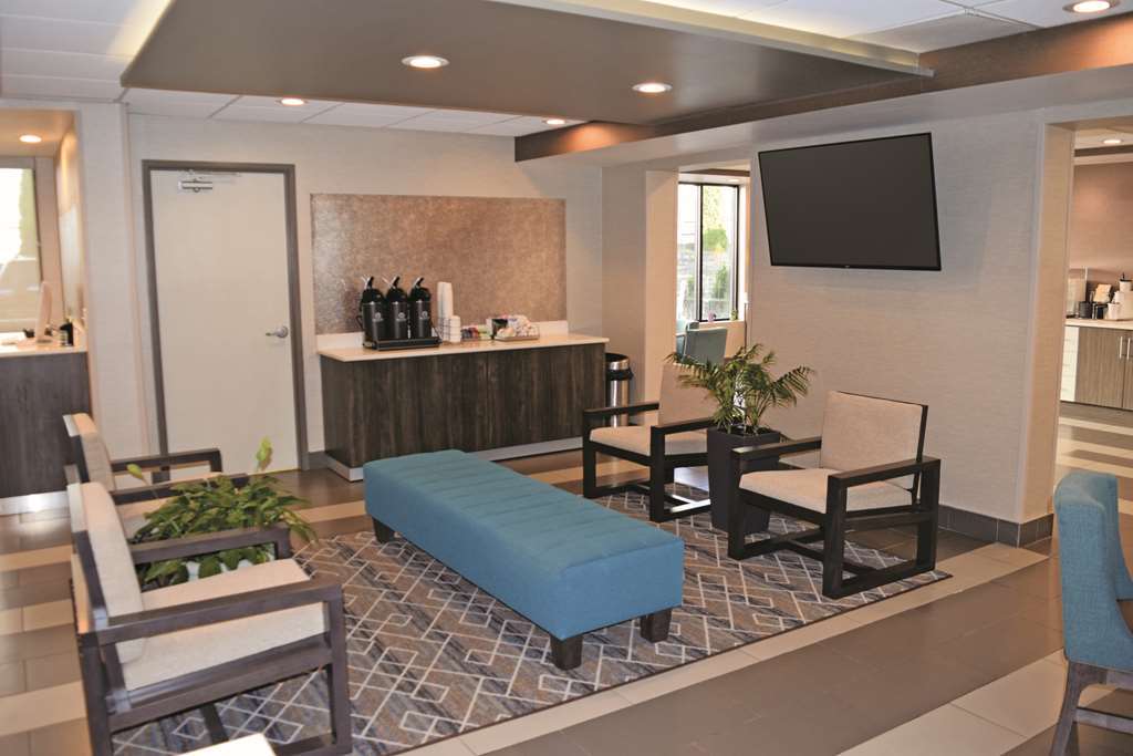 La Quinta By Wyndham Jamestown Dalaman gambar